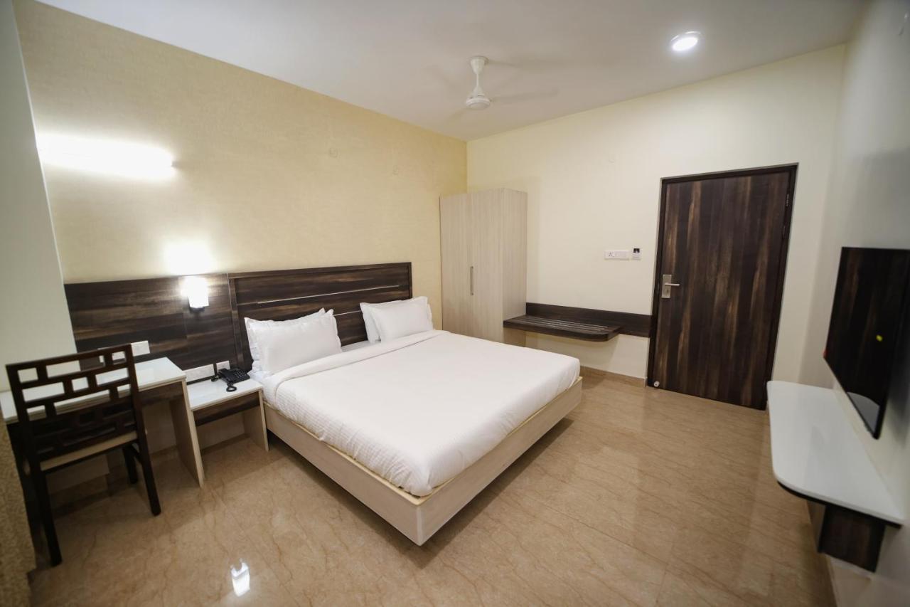 Avenue 11 Premium Stays 마두라이 외부 사진